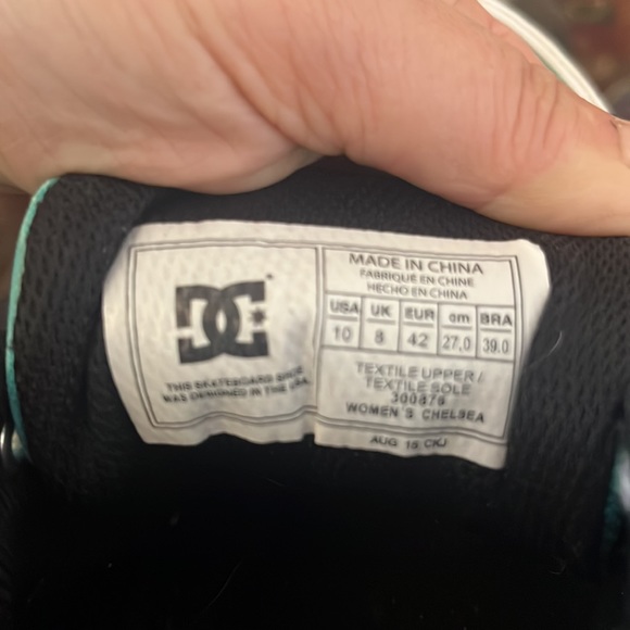 DC women’s chelsea shoe Sz 10 turquoise - Picture 4 of 4